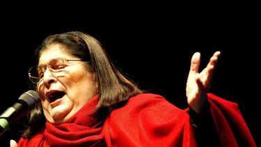 Sitio Andino | Mercedes Sosa. Fue una cantante y referente del folclore nacional y latinoamericano.