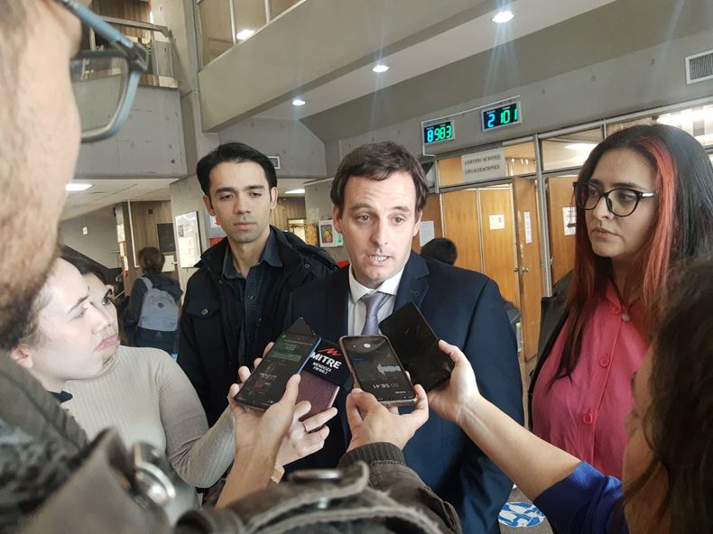 Aconcagua Radio: fuertes críticas de la hija del ex policía Héctor Pelayes al juez Sarmiento