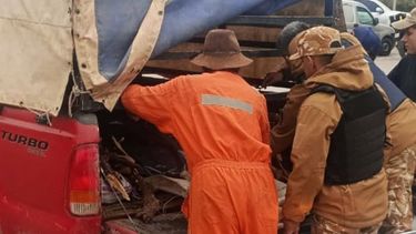 Fueron sorprendidos transportando carne de manera clandestina (Gentileza Policía Rural). Fueron sorprendidos transportando carne de manera clandestina (Gentileza Policía Rural).