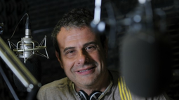 El periodista Ari Paluch “bromeó” sobre darle burundanga a una compañera y someterla