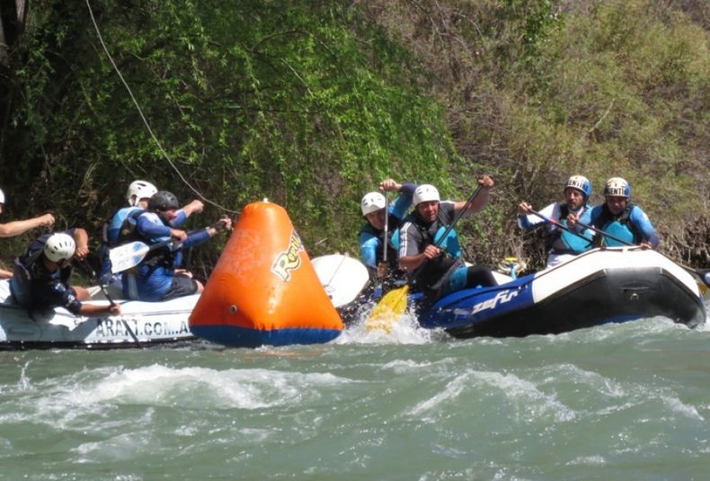 22 El río Mendoza sede de la 1°fecha del Argentino de Rafting 2022. Jueves 17 03 22