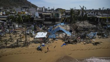 El devastador huracán Otis dejó muertos, evacuados y desaparecidos en su paso por Acapulco, México.