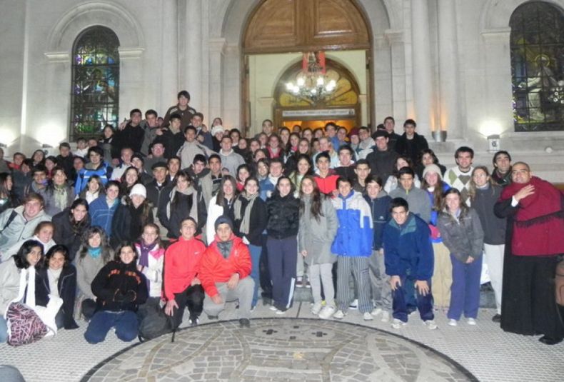 Jovenes 22 redimensionar