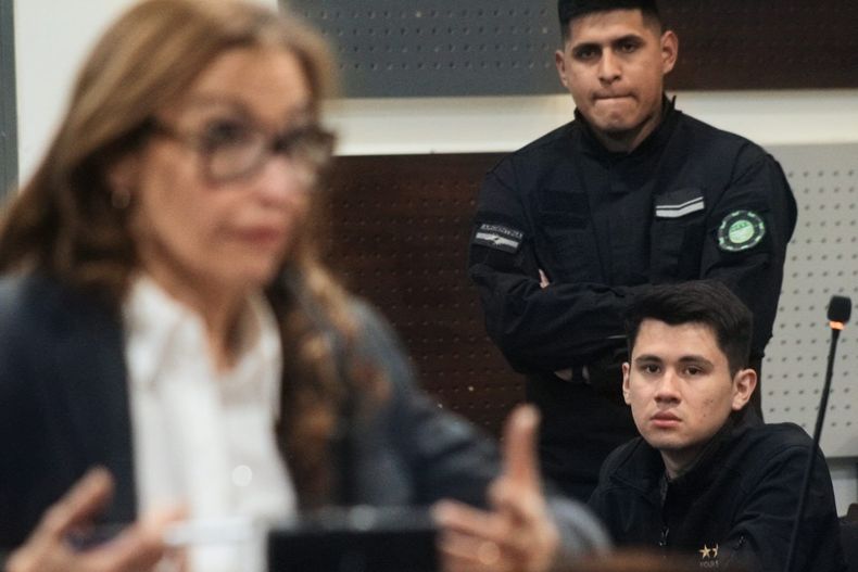 Iván Juarez llegó a juicio acusado de un femicidio. 