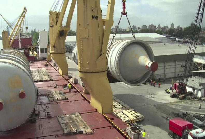 Axion Energy Refinería Campana equipos