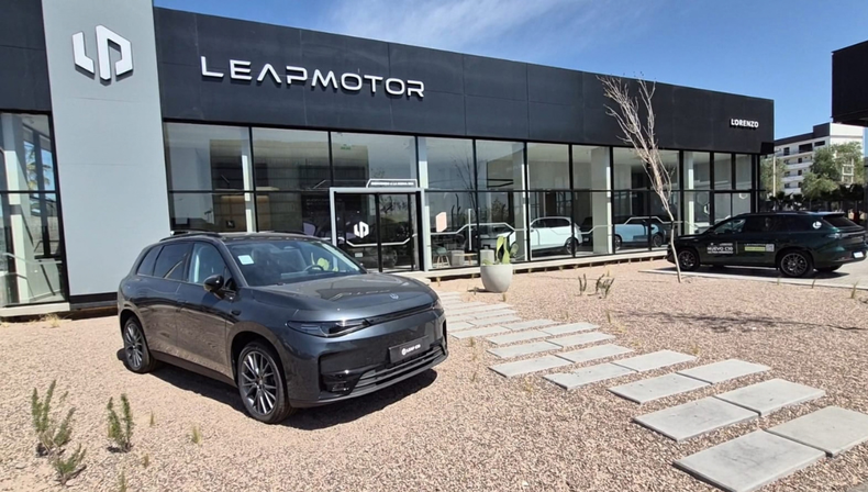 Grupo Lorenzo lanzó el Leapmotor C10 en Cuyo: el SUV ultrahíbrido con 1000 km de autonomía&nbsp;