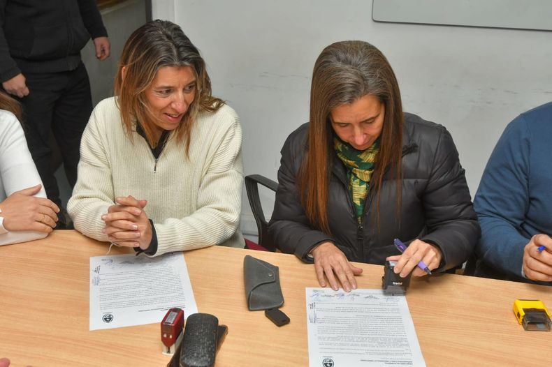Ampros aceptó la propuesta de incremento salarial del Gobierno