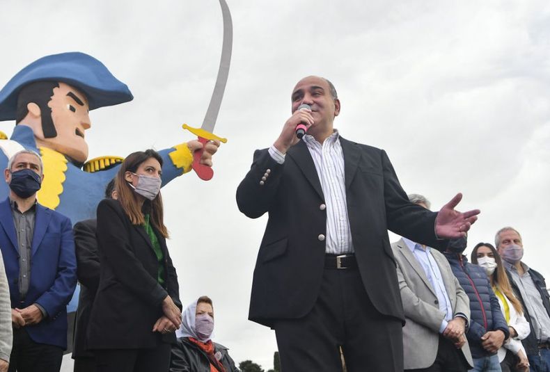 manzur, tecnopolis