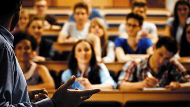 Educación Superior: la DGE potencia nuevas carreras y controles más estrictos.
