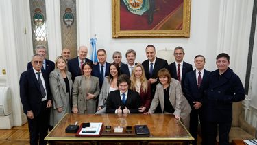 Quiénes son los integrantes del gobierno que se adhirieron al régimen simplificado de Ganancias Quiénes son los integrantes del gobierno que se adhirieron al régimen simplificado de Ganancias