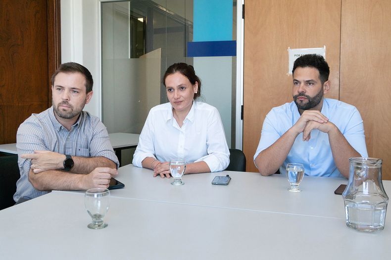 Funcionarios de Ambiente explicaron cómo trabajan en el control.