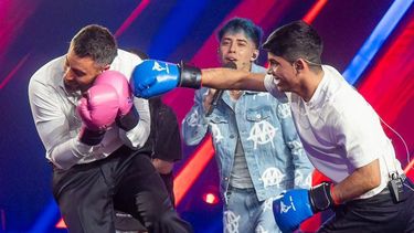 ¡Lo molieron a palos! Nico Occhiato boxeó con Jaime Muñoz y terminó pidiendo la hora