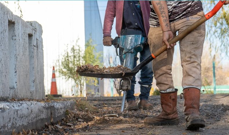 Los trabajos se desarrollan de manera continua en San Carlos, aunque su ejecución depende de las condiciones meteorológicas y del estado de los terrenos.  