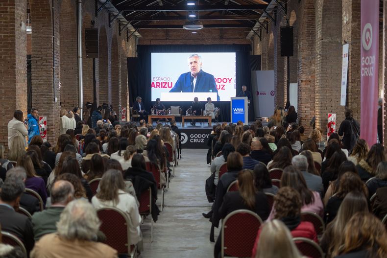 Cornejo destacó a la minería como «herramienta clave para combatir la pobreza y proyectar Mendoza»