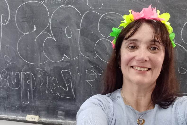 Solo espera dos regalos para hoy: apreciar la curiosidad y ser recordada por sus exalumnos.