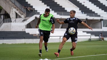 El Lobo mendocina quiere ser protaginista. El Lobo mendocina quiere ser protaginista.