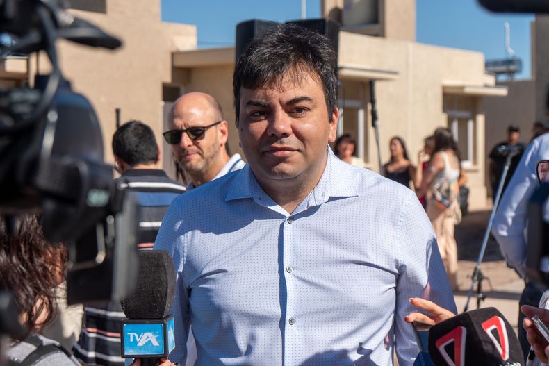 El jefe comunal de Las Heras no quiere saber nada con la llegada del funcionario nacional.