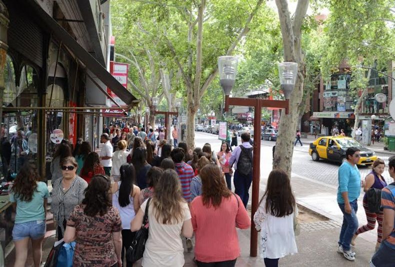 Ciudad de Mendoza, ejemplo de centro comercial a cielo abierto