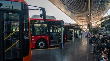 Cómo funcionará el transporte público en Mendoza, durante este Jueves y Viernes Santo.