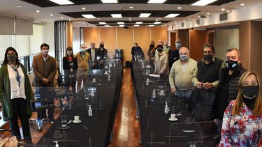 Bono de fin de año: empleados estatales nacionales recibirán un plus de $25.000