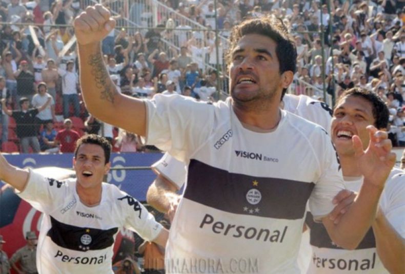 13  Juan Carlos Ferreyra (Olimpia de Paraguay)- Eliminaron anoche a Fluminensede Brasil,  de la Copa Libertadores de América 2013- Jueves 30-05-13