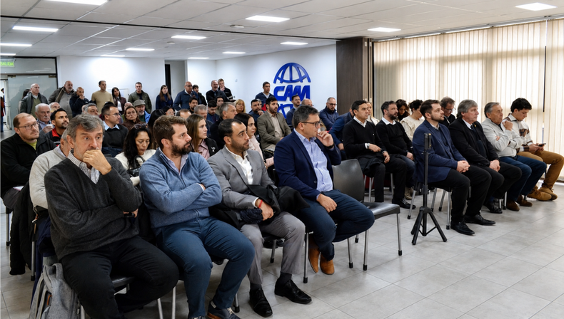 El Colegio de Agrimensura reunió a especialistas y autoridades para debatir el futuro del Catastro Multifinalitario y regularización dominial en Mendoza