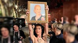 Katy Perry llegó a la Argentina y sorprendió al levantar un cuadro de Evita.