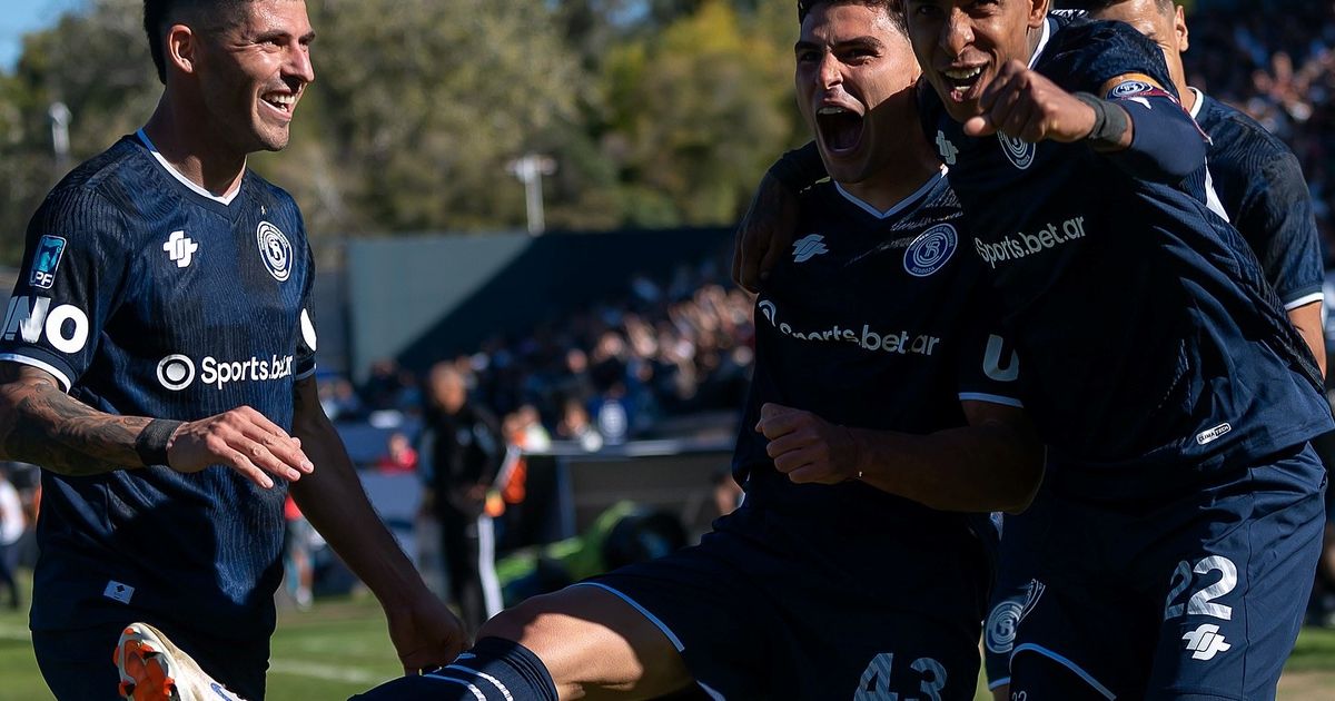 Independiente Rivadavia, el Colapinto del fútbol argentino: líder en todo y con un presidente que sueña en grande