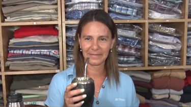 Natalia la Paz y su mate.