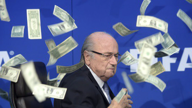 fifagate: blatter pego el faltazo ante la justicia que lo acusa de fraude