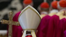 Cónclave: hoy comienza a elegirse al sucesor del papa Francisco
