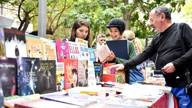 El centro del Ciudad se prepara para que disfrutés de una nueva Peatonal del Libro.