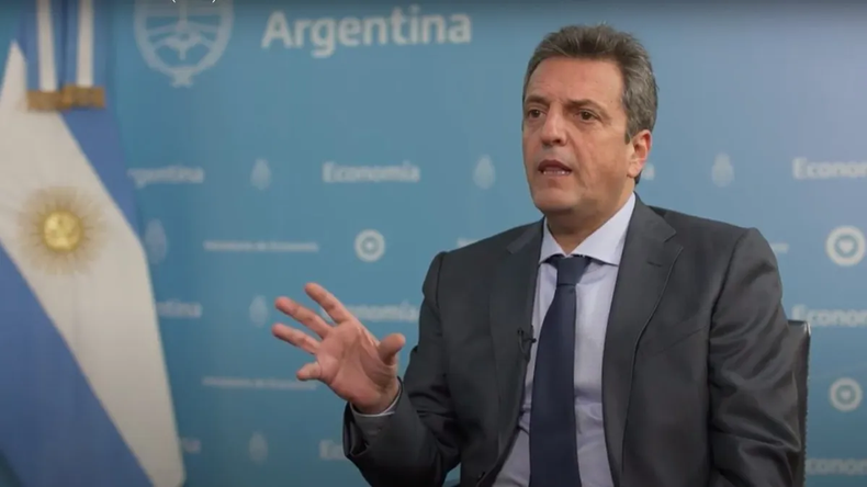 El ministro Sergio Massa adelantó que desde diciembre regiría por cuatro meses un programa de estabilización de los precios de alimentos y productos de primera necesidad.