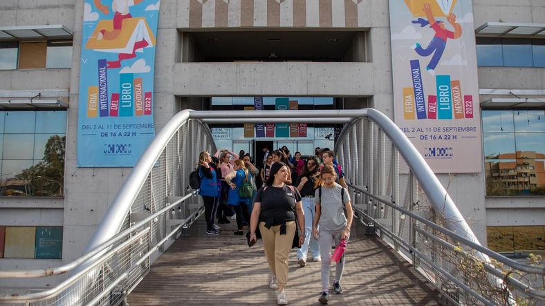 Feria del Libro: todas las actividades de este viernes