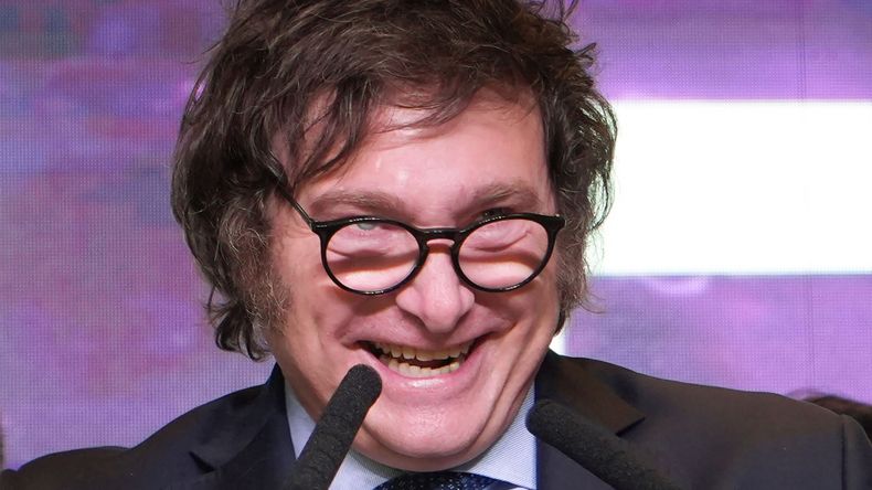 No hay plata, pero Javier Milei gastará 27 millones de pesos en comprar gaseosas.