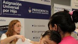 Anses confirmó el cronograma de pagos de haberes de las AUH. Conocé cuándo debes cobrar.
