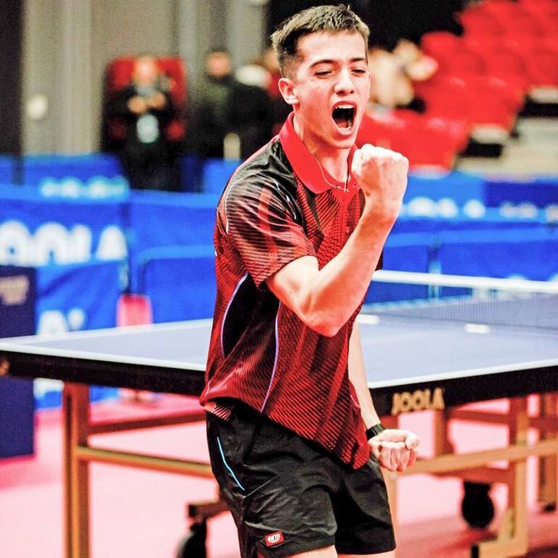Tenis de mesa. Santiago Lorenzo juega el campeonato sudamericano en Colombia.