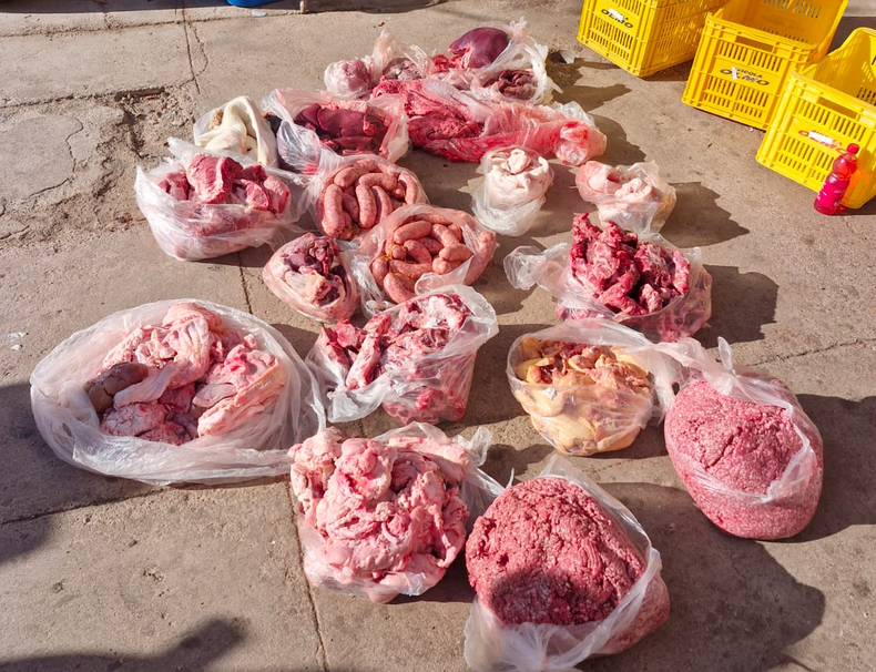 La Policía Rural decomisó más de 63 kilos de carne en mal estado en un operativo.