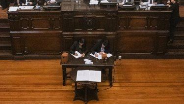 La Legislatura incorpora IA en las sesiones y redefine el trabajo de los taquígrafos. La Legislatura incorpora IA en las sesiones y redefine el trabajo de los taquígrafos.