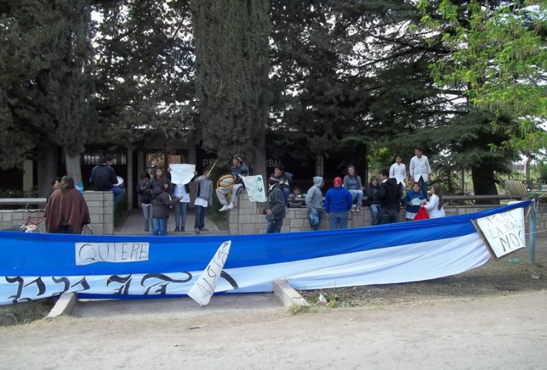 Escuela Bombal de San Rafael