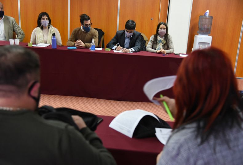 reuniones paritarias 2021, trabajadores de la salud, funcionarios y empleados judiciales y del Instituto de Juegos y Casinos de Mendoza