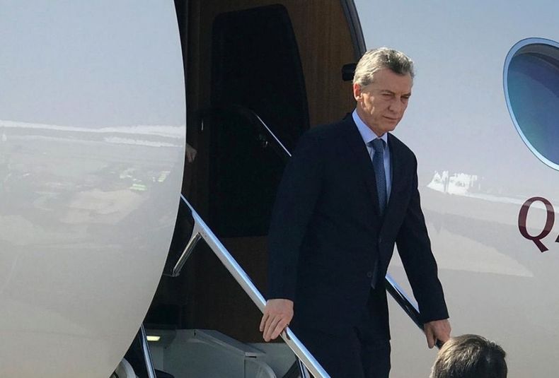 Macri viaja India
