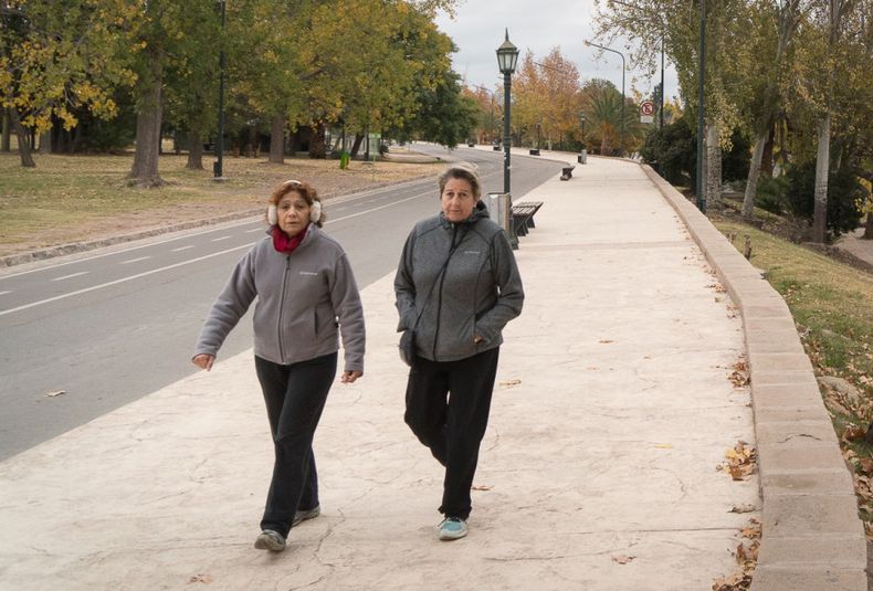 gente, frio, invierno, otoño, baja temperatura, parque san martin