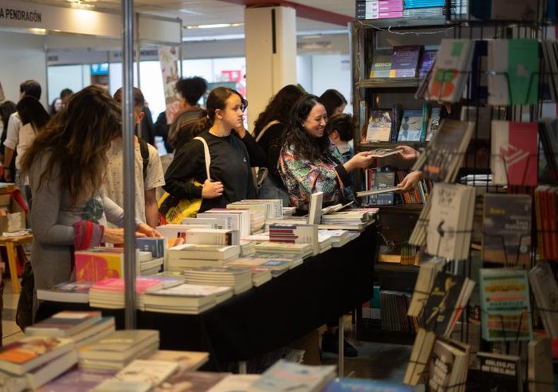 Santa Rosa se prepara para la Feria del Libro con destacados referentes nacionales.