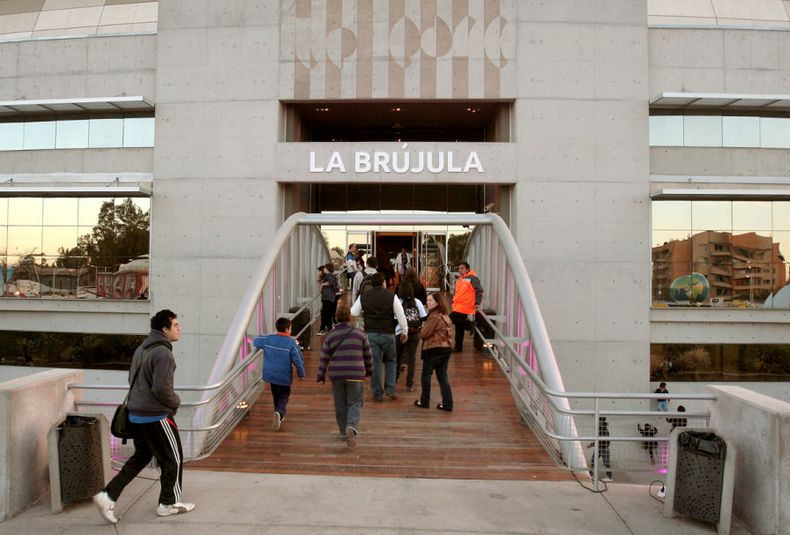 La brujula, abierto al público, espacio Le Parc