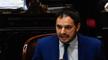 Álvaro Martínez podría formar parte de la lista de LLA y CM en Mendoza
