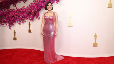 Premios Óscar 2024: los mejores looks de la alfombra roja.