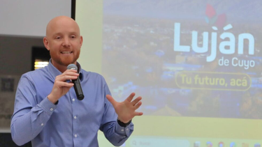 Esteban Allasino, intendente de Luján de Cuyo.