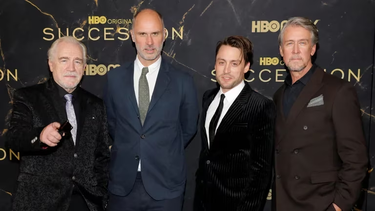 Un actor de Succession, choca su camioneta contra pizzería en Hollywood