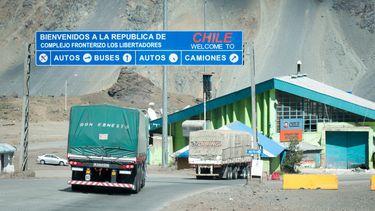 Jorge Faurie, el embajador que complica el Paso Internacional.